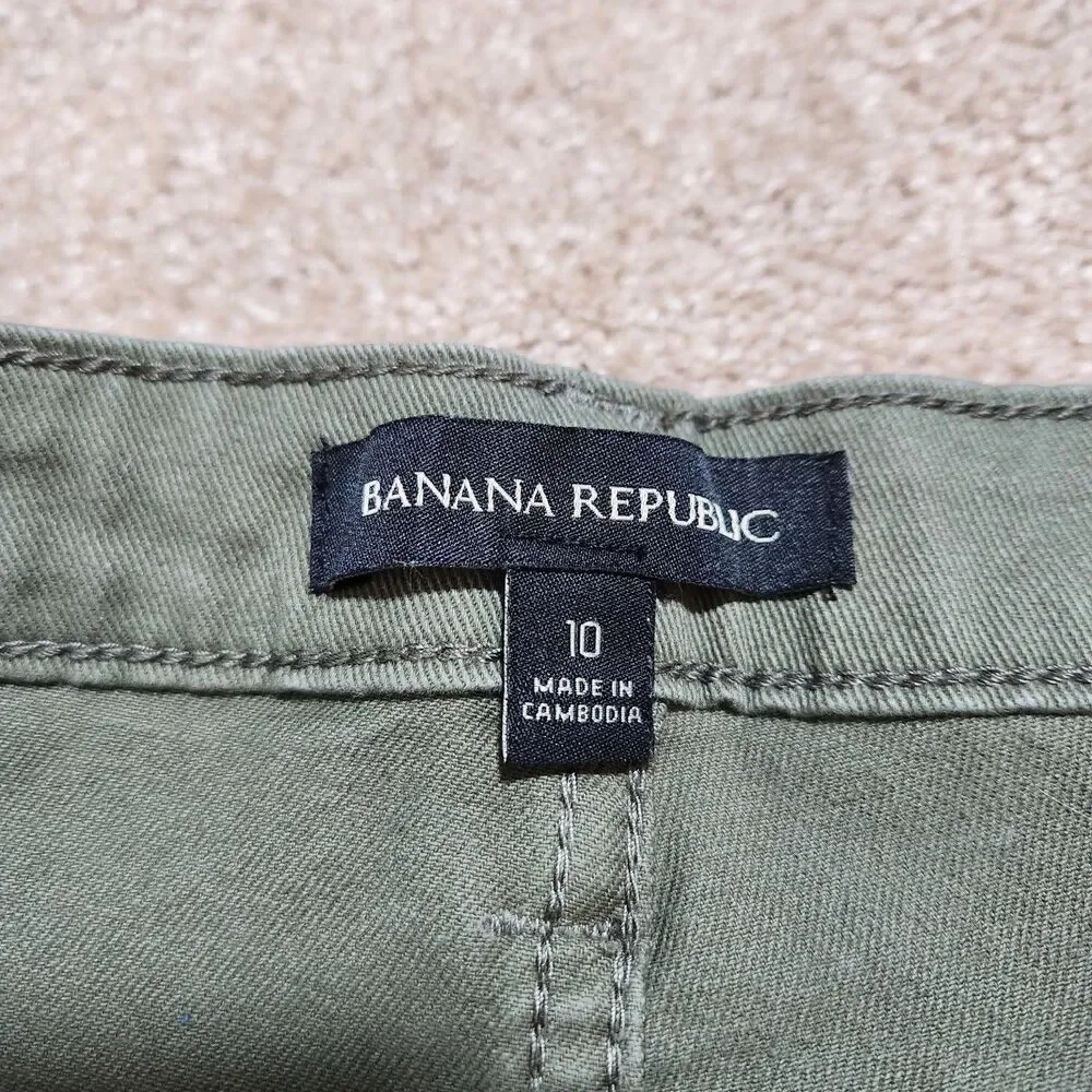 Banana Republic Chino Pants Women 10 Green Mid Rise Slim Straight